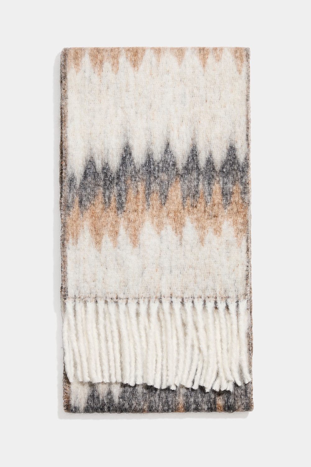 Huivi, jossa ruskea ja beige siksak-kuvio ryhmässä Asusteet / Neuleet / Kaulahuivit @ Glitter (171001528400)