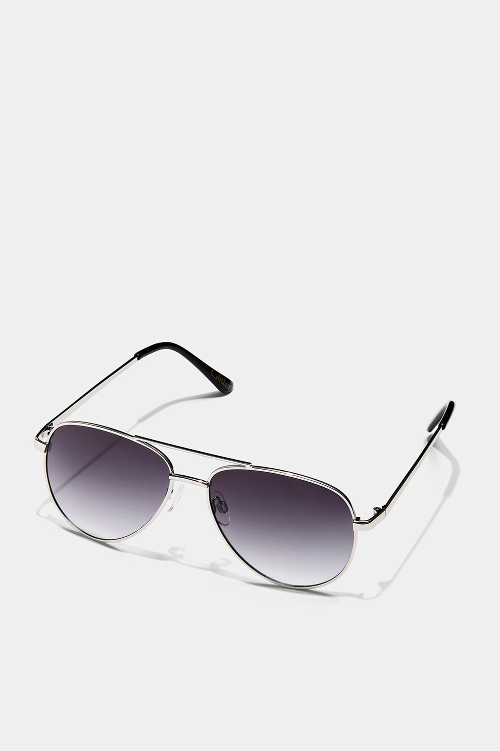 Klassiset pilottiaurinkolasit ryhmässä Asusteet / Aurinkolasit @ Glitter (176001409000)