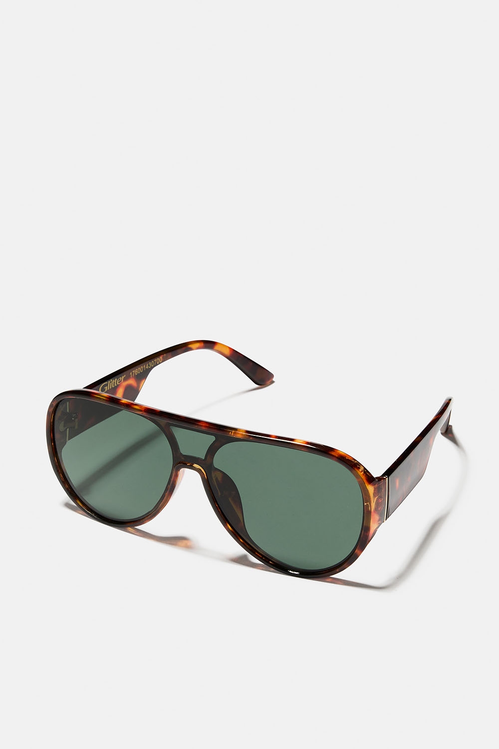 Ylisuuret ruskeat aviator-aurinkolasit ryhmässä Asusteet / Aurinkolasit @ Glitter (176001430700)