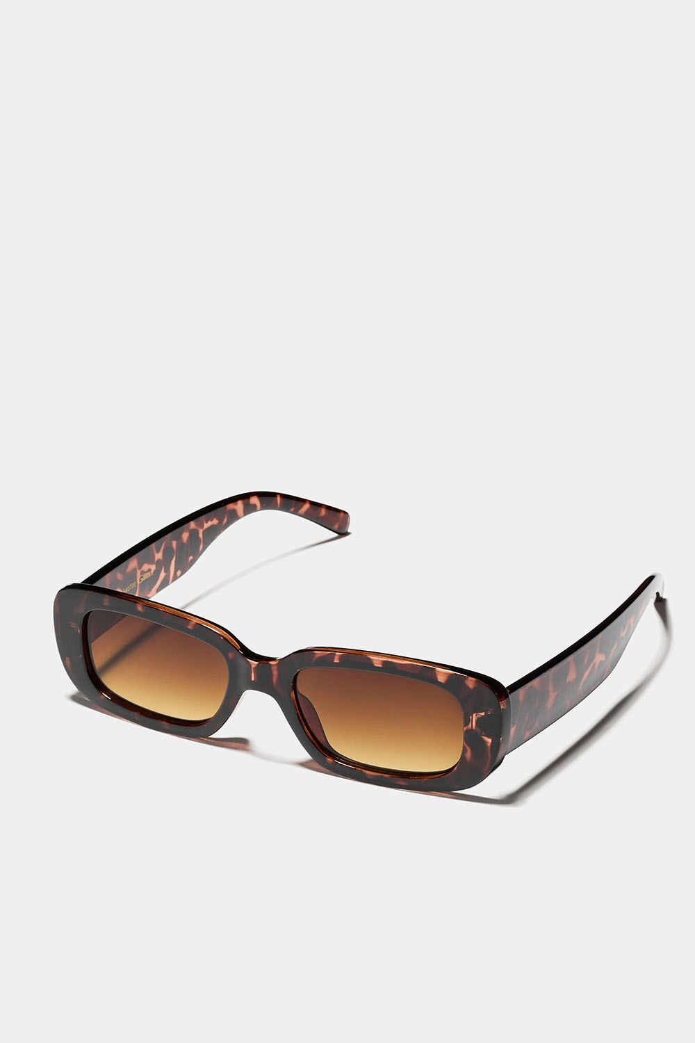 Kilpikonnakuvioiset kulmikkaat aurinkolasit, joissa pyöristetyt reunat ryhmässä Asusteet / Aurinkolasit @ Glitter (176001540700)