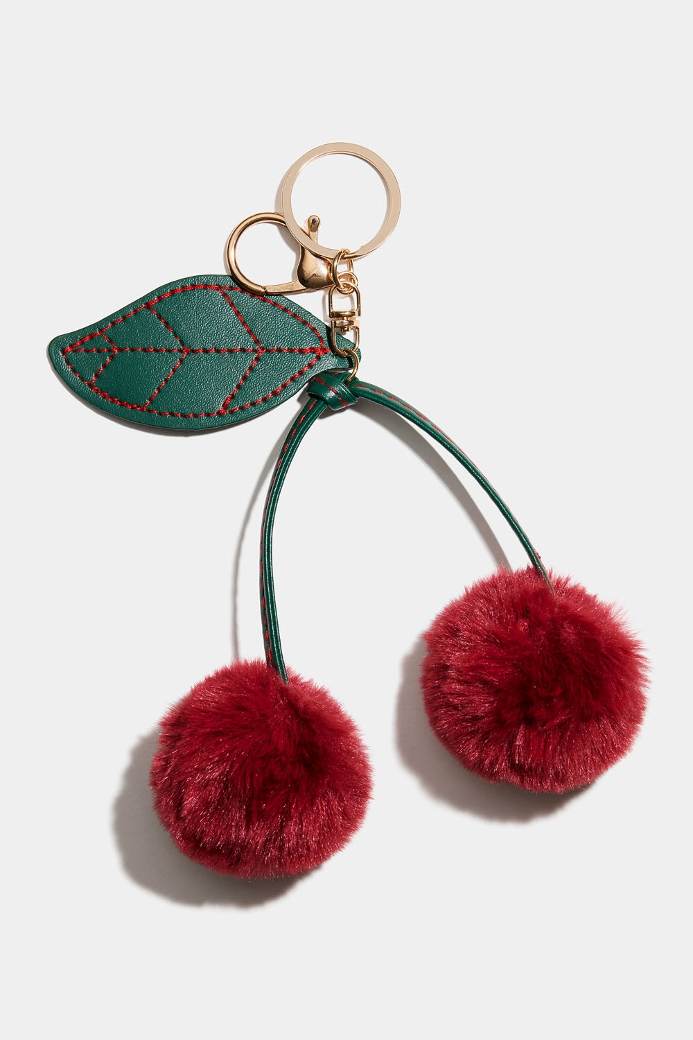 Laukkukoriste, jossa kirsikoita ryhmässä Laukut / Bag charms @ Glitter (177000616400)