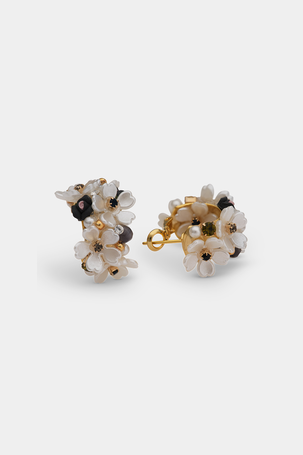 Anastasia earrings - Creme / nightfall ryhmässä Store week / @ Glitter (253001503402)