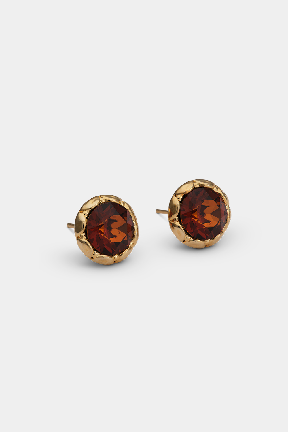 Miss Victoria stud earrings - Smoked amber ryhmässä Korut / Korvakorut / Nappikorvakorut @ Glitter (253001594702)