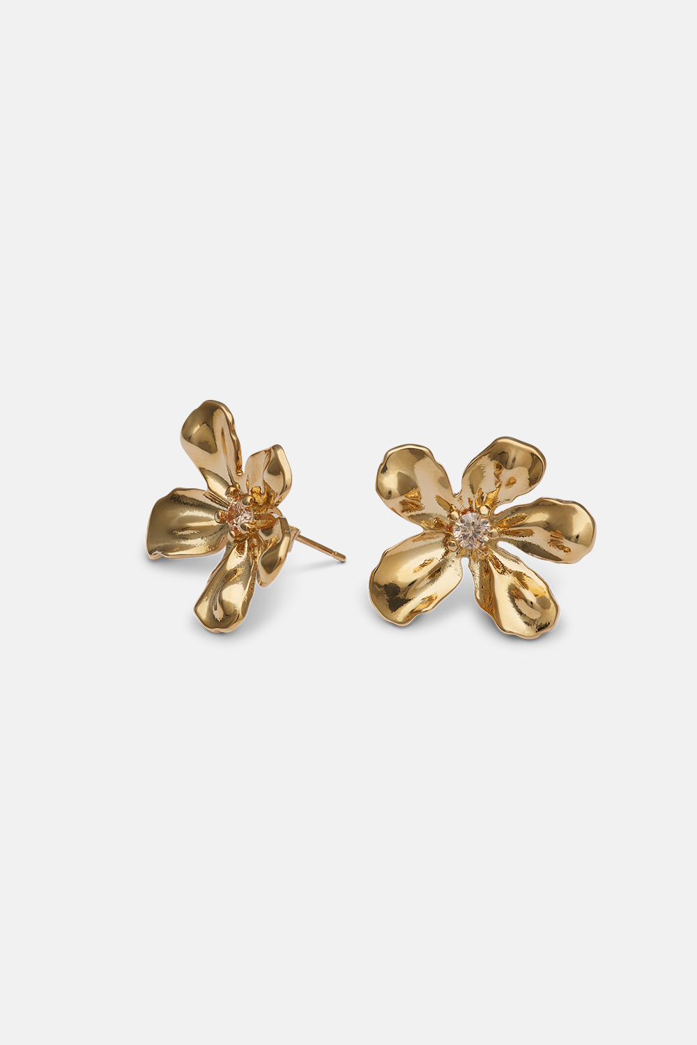 Eponine earrings - Gold ryhmässä Korut / Korvakorut / Nappikorvakorut @ Glitter (253001702002)