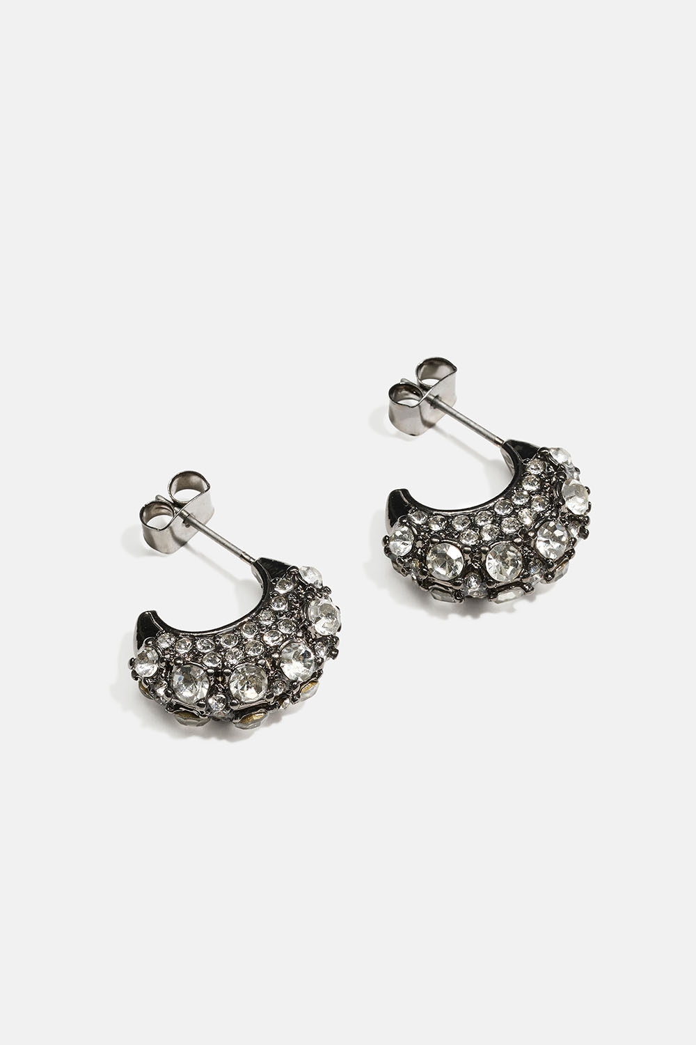 Pienet harmaat korvarenkaat, joissa strasseja ryhmässä Store week / @ Glitter (253010051500)