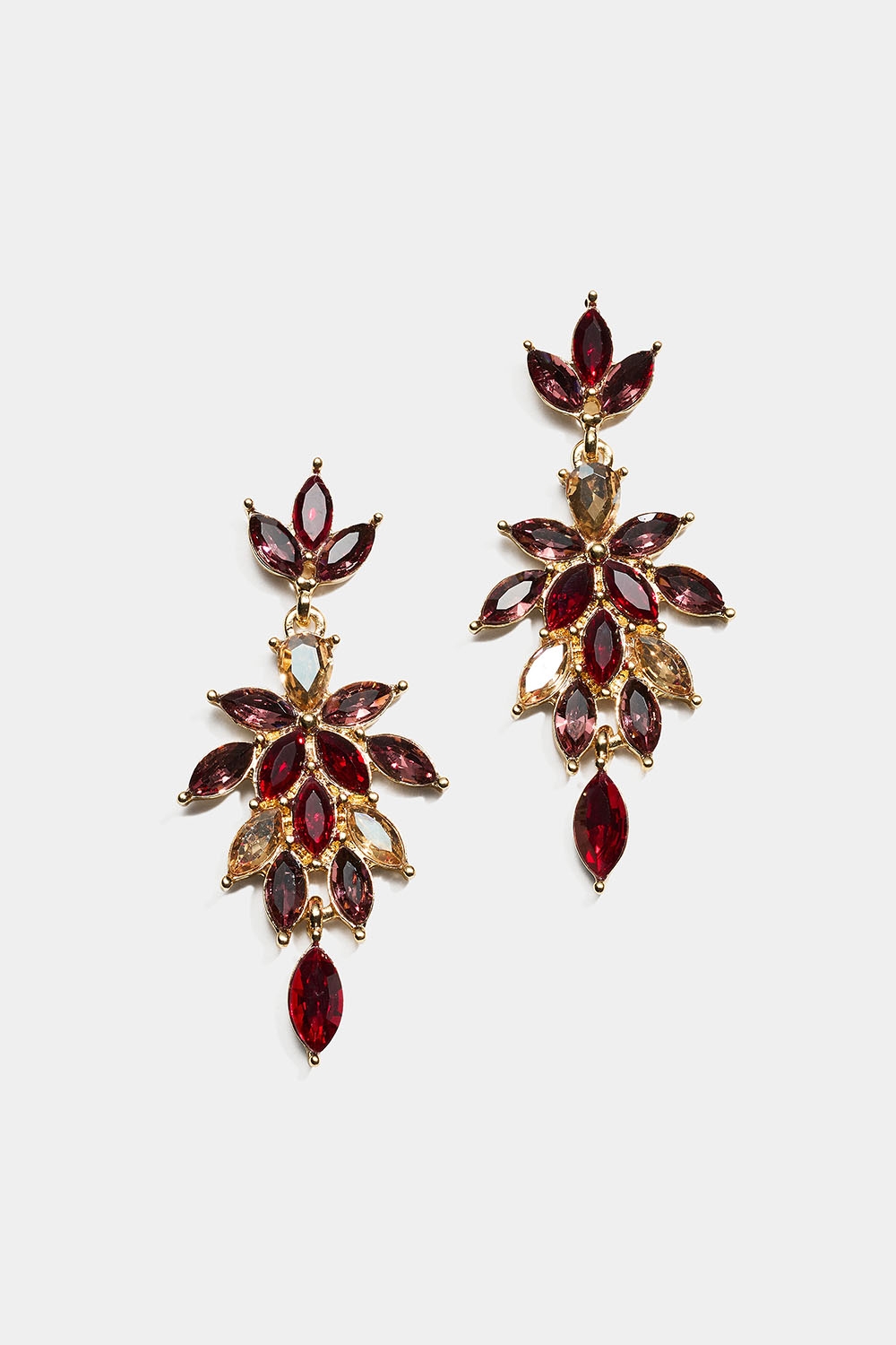 Korvakorut, joissa on vaaleanpunaisia ja punaisia lehdennmuotoisia lasikiviä ryhmässä Korut / Korvakorut / Strassikorvakorut @ Glitter (253010296402)