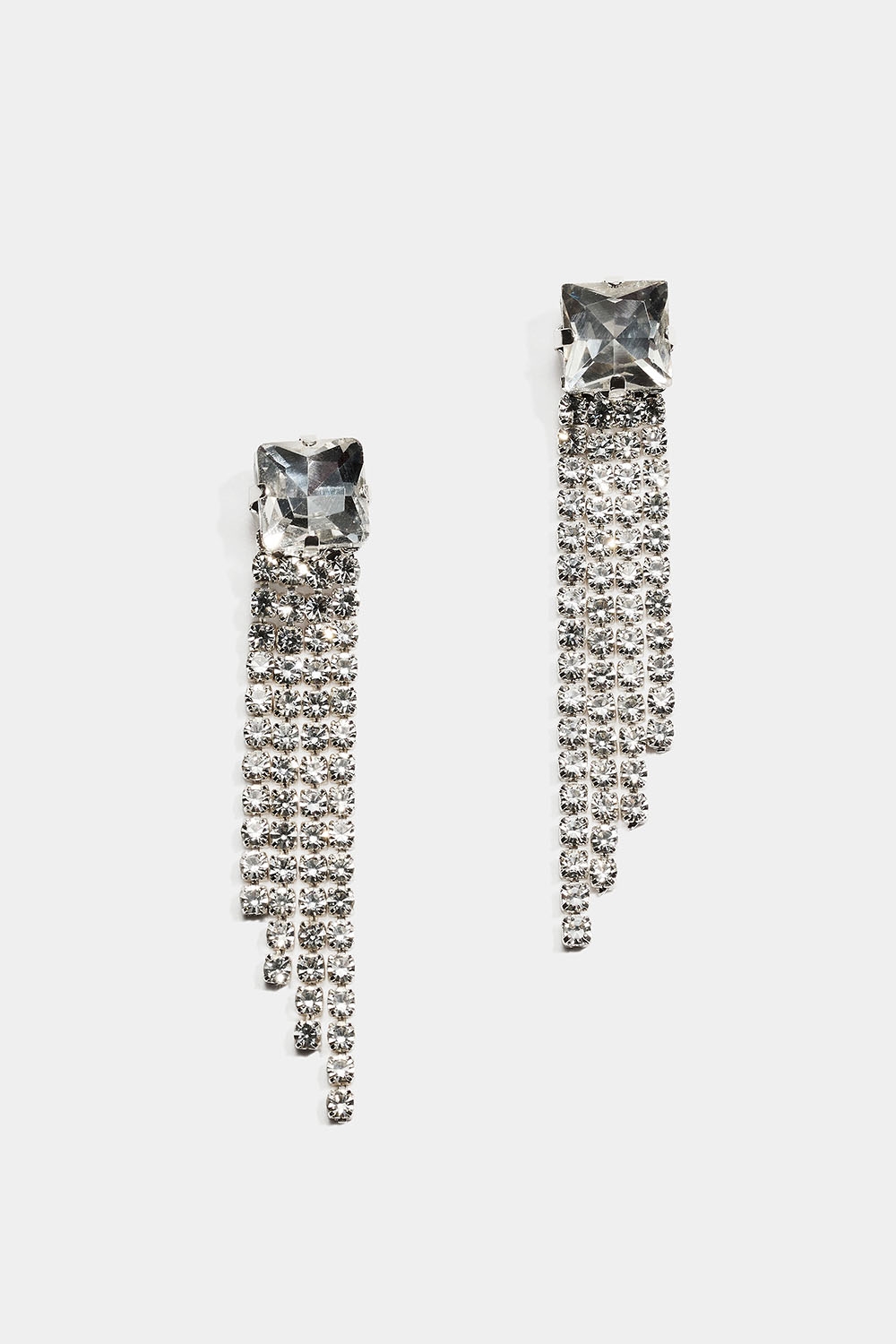 Korvakorut, joissa on suorakulmaisia lasikiviä ja strassiketjuja ryhmässä Korut / Korvakorut / Strassikorvakorut @ Glitter (253010430201)