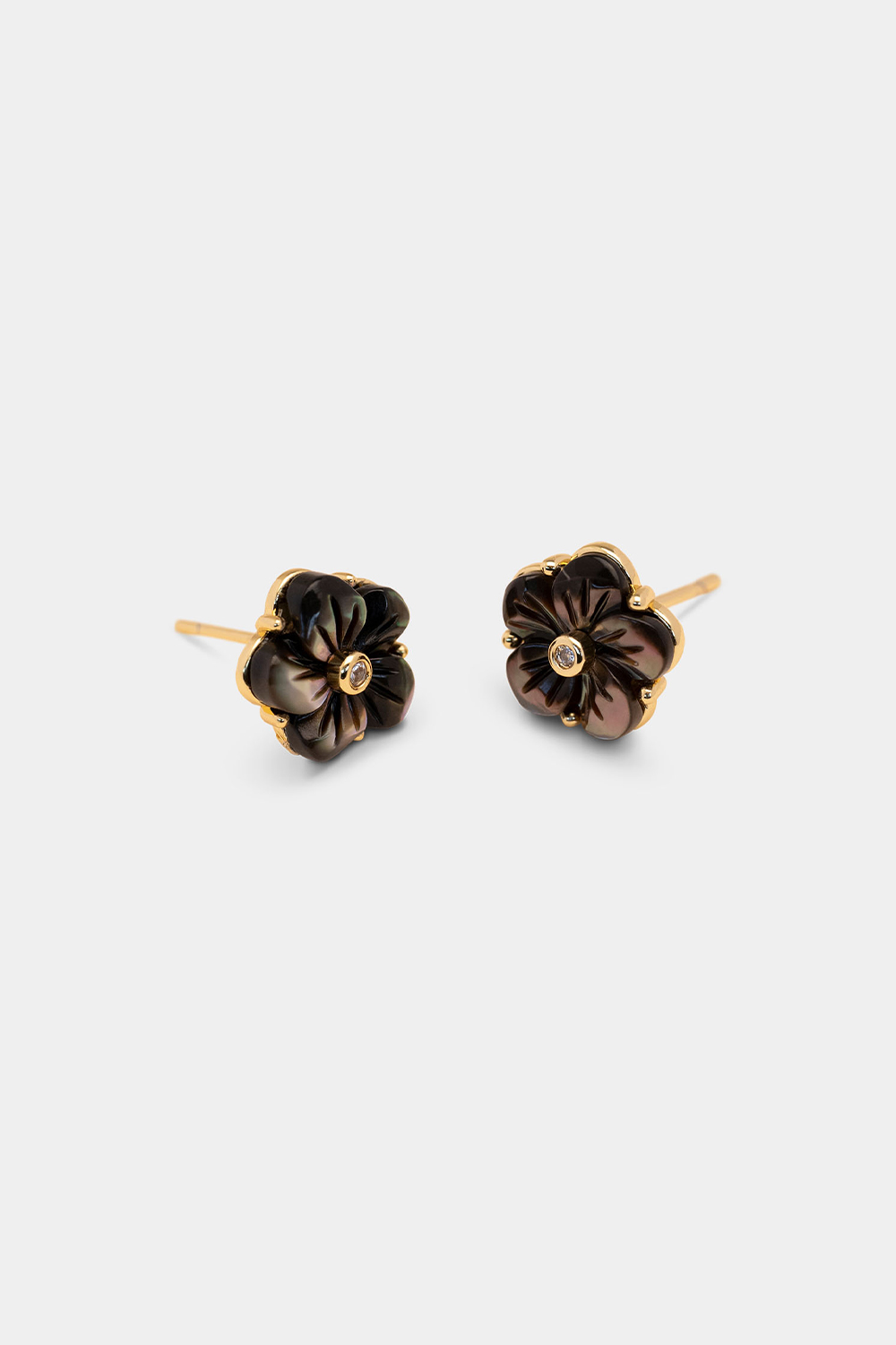 Petite Claire earrings - Noir ryhmässä Lily and Rose - Korvakorut @ Glitter (253746829000)