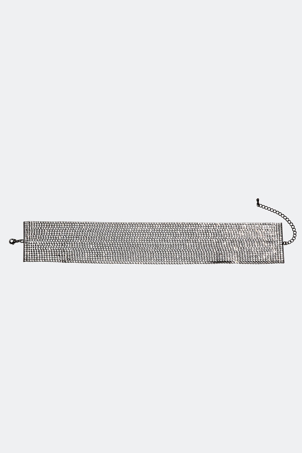 Leveä choker-panta, jossa on useita strassiketjuja ryhmässä Korut / Kaulakorut / Strassikaulakorut @ Glitter (254001300204)