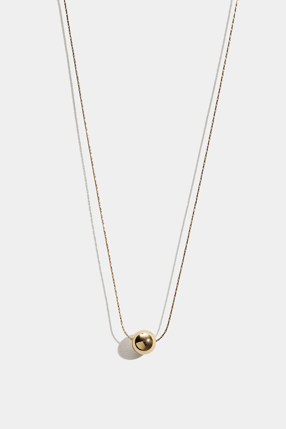 Kaulakoru, jossa pyöreä ketju ja kullanvärinen helmi ryhmässä Store week / @ Glitter (254002482002)