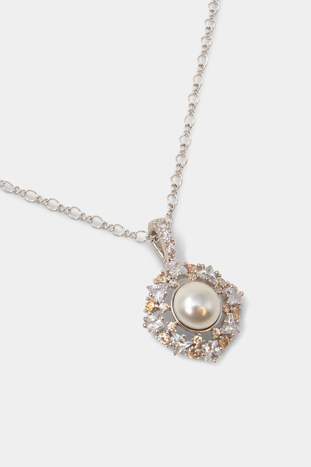 Leoni necklace - Ivory ryhmässä Lily and Rose - Kaulakorut @ Glitter (254429191000)