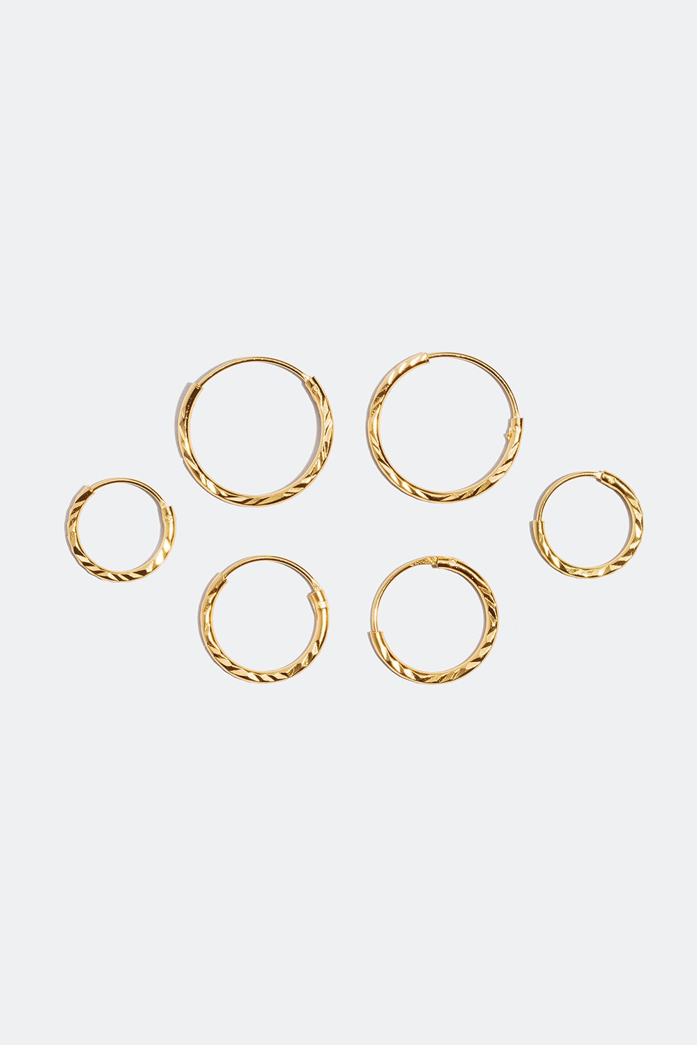 Korvarenkaat, 18 karaatin kultaus, 3 kpl, 1,2 cm ryhmässä 18 karaatin kullattua hopeaa @ Glitter (307412661000)