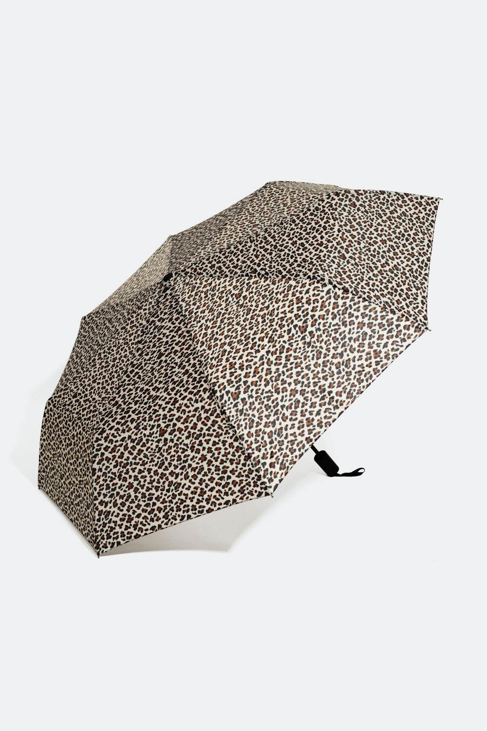 Sateenvarjo useissa eri väreissä ryhmässä Asusteet / Muut asusteet @ Glitter (324985)