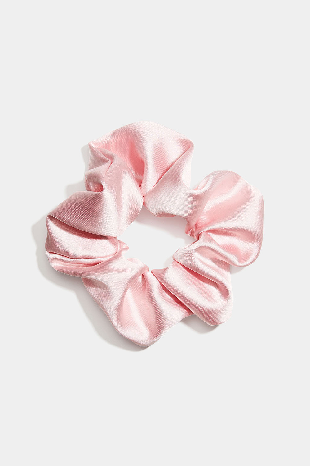 Kiiltävä vaaleanpunainen hiusdonitsi ryhmässä Hiustuotteet / Scrunchie-hiusdonitsit @ Glitter (332000935100)