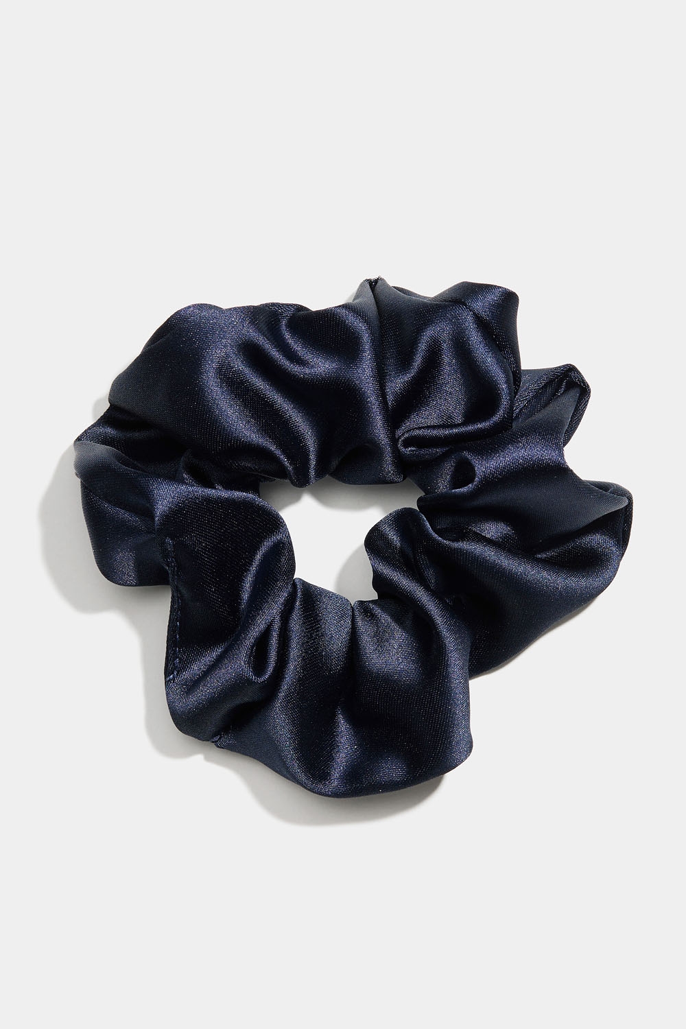 Tummansininen hiusdonitsi ryhmässä Hiustuotteet / Scrunchie-hiusdonitsit @ Glitter (332000937200)