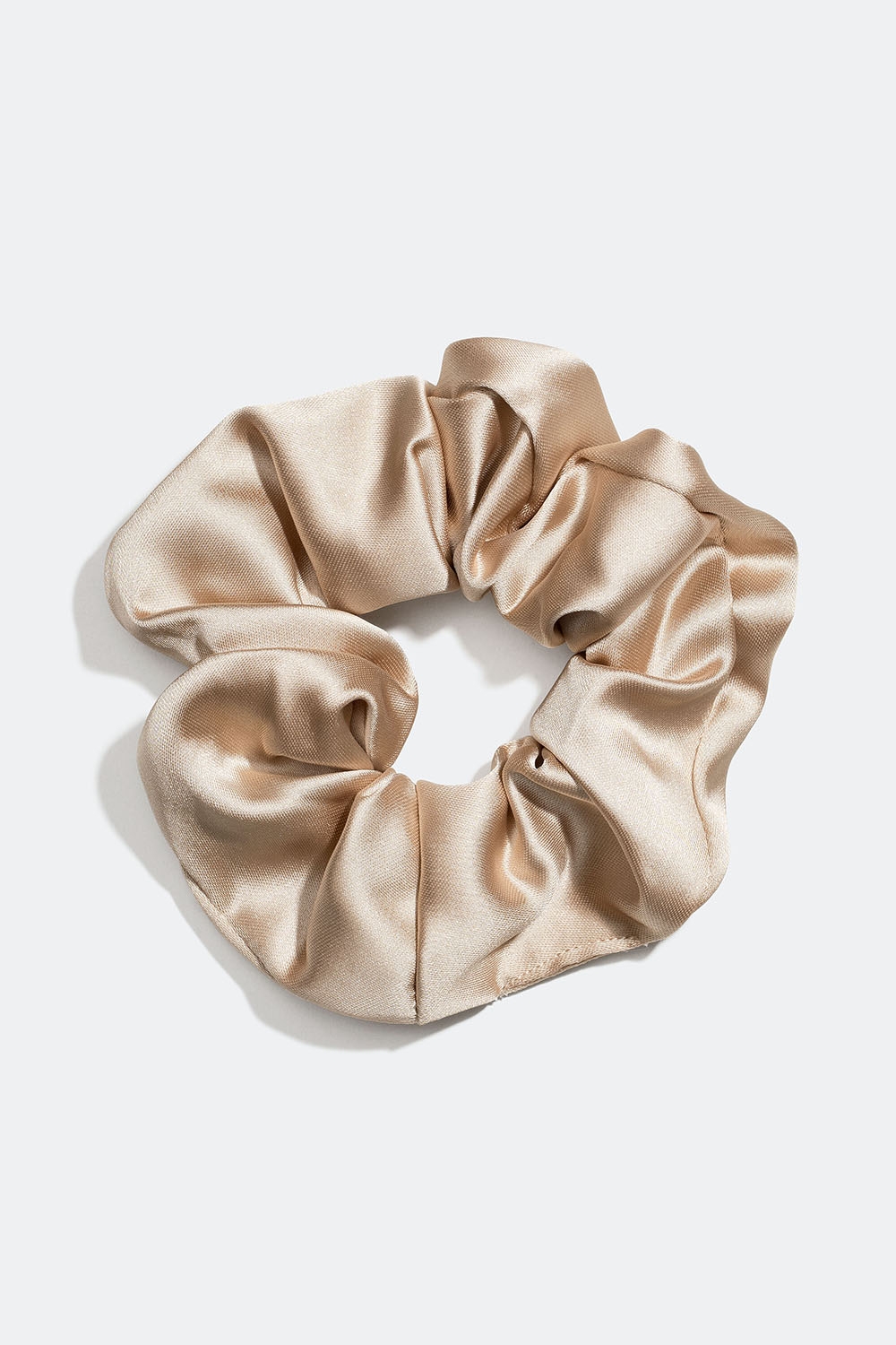 Beige hiusdonitsi ryhmässä Hiustuotteet / Scrunchie-hiusdonitsit @ Glitter (332000938300)