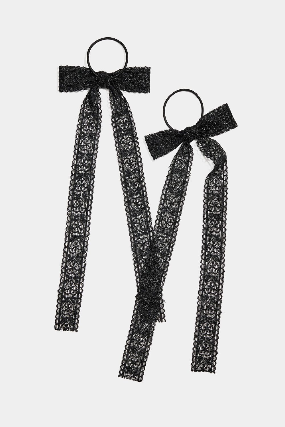 Hiuslenkit mustilla pitsiruseteilla, 2 kpl ryhmässä Hiustuotteet / Hiuslenkit / Hiuslenkit, joissa yksityiskohtia @ Glitter (332001519000)