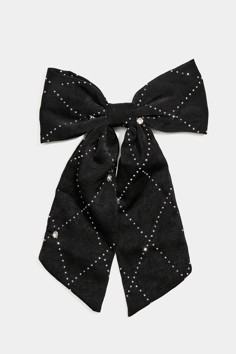 Hiussolki, jossa musta rusetti, pieniä niittejä sekä kiviä ryhmässä Hiustuotteet / Hiuspinnit ja -klipsit / Hiuspinnit @ Glitter (335002059000)