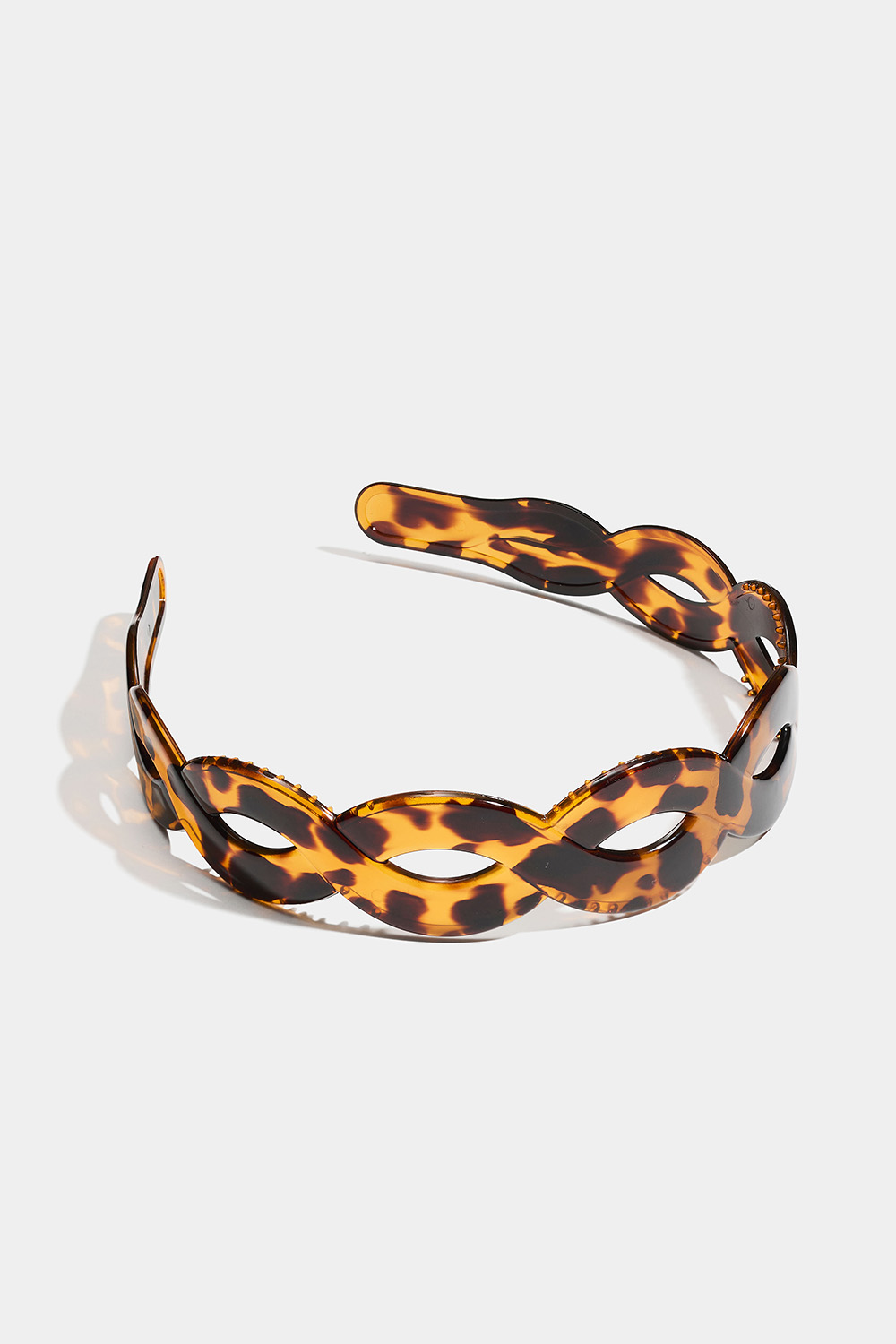 Leveä hiuspanta kierrettyä kilpikonnakuviota ryhmässä Hiustuotteet / Hiuspannat @ Glitter (336001568400)