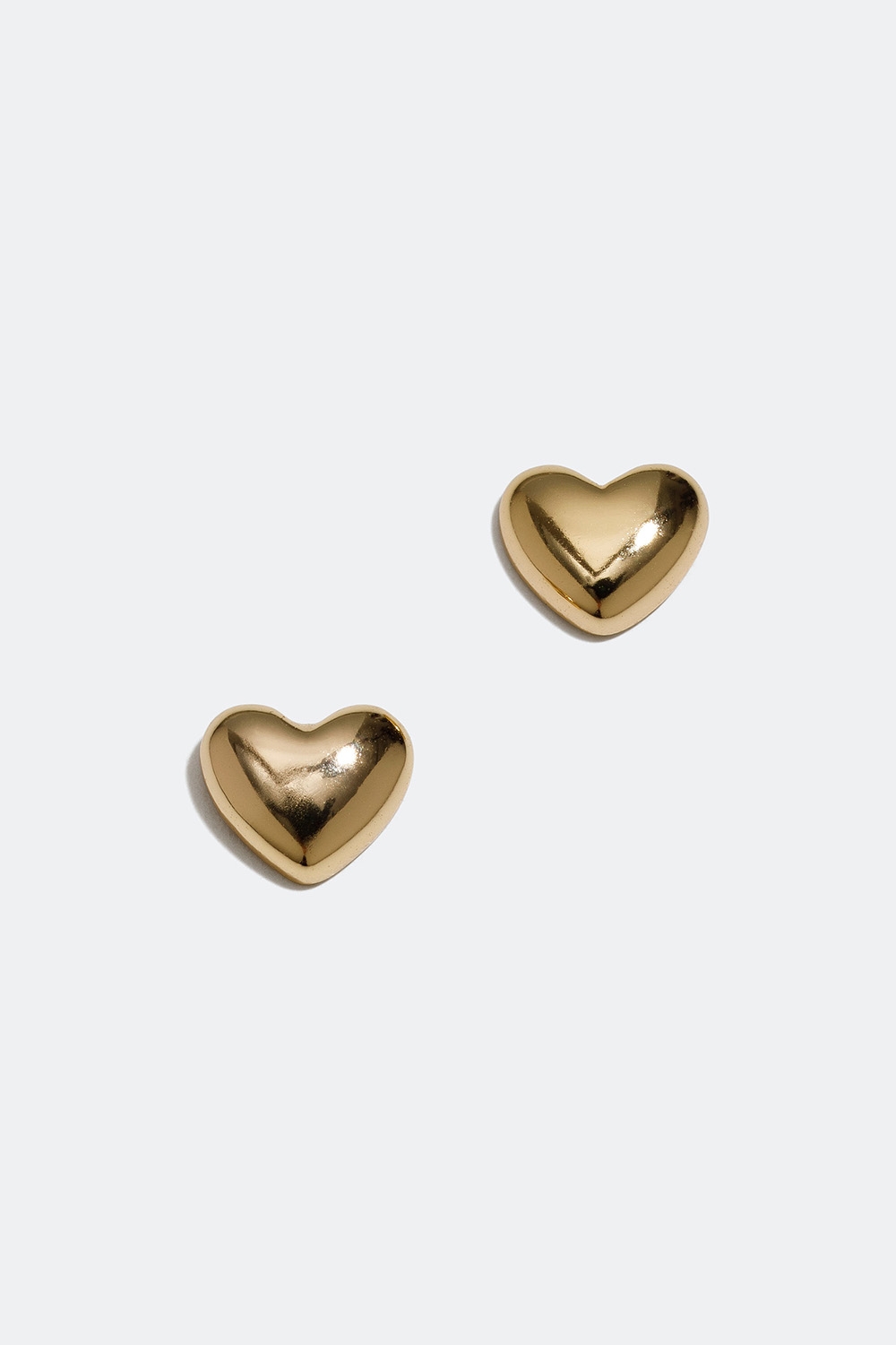 Pienet, sydämen muotoiset 18k kullalla kullatut nappikorvakorut ryhmässä Lapsille / Lasten korut / Lasten korvakorut @ Glitter (405000092002)