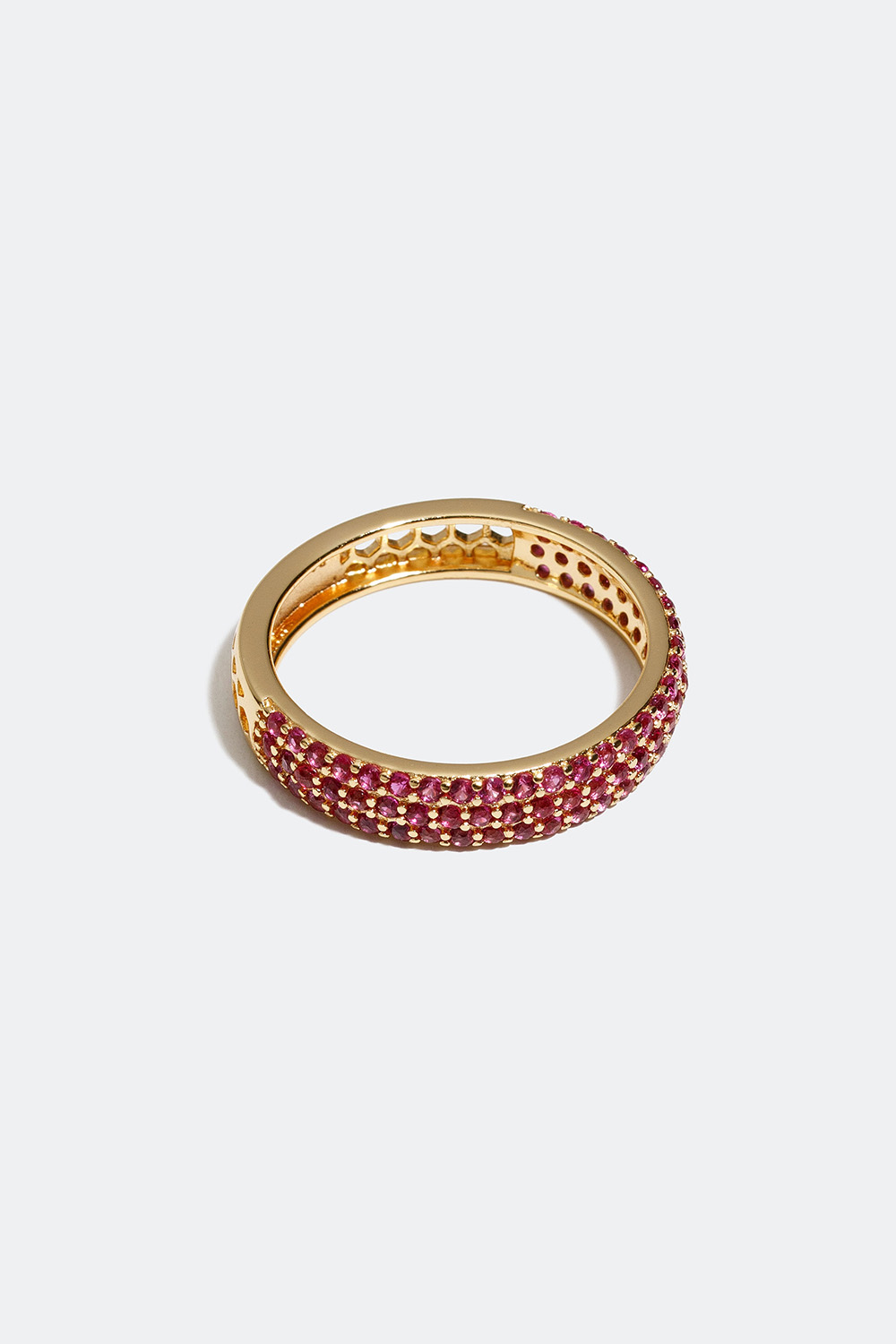 Leveä sormus, jossa vaaleanpunainen Cubic Zirkonia -kivi ja 18 karaatin kultaus ryhmässä 18 karaatin kullattua hopeaa / Sormukset 18 karaatin kulta @ Glitter (556000585)