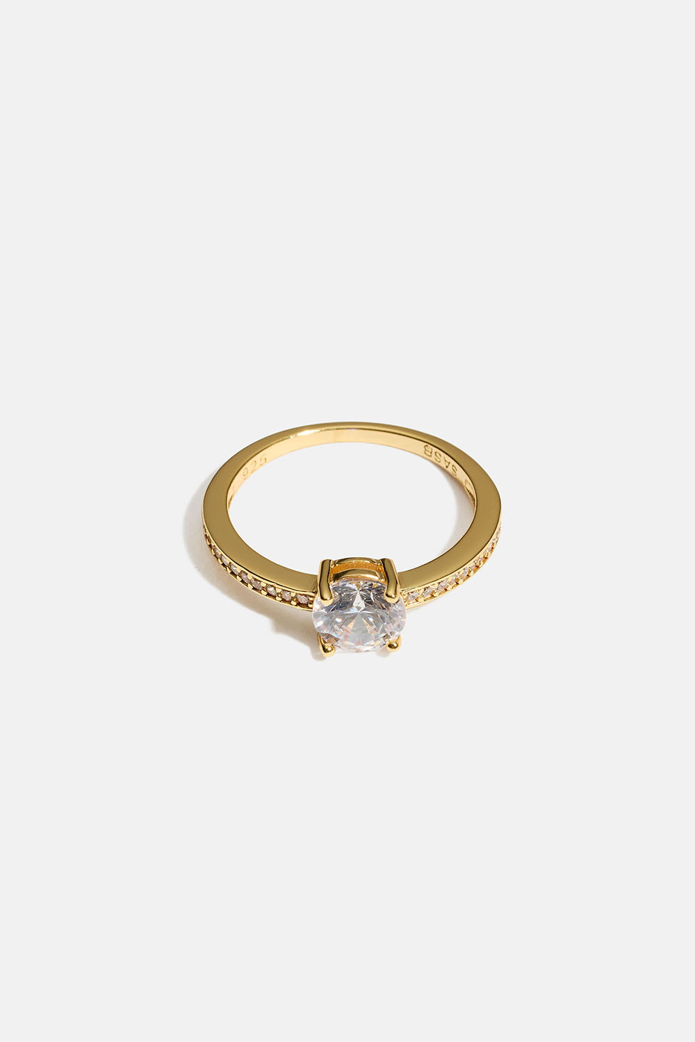 18k kullattu hopeinen sormus pyöreällä Cubic Zirconia -kivellä ryhmässä Kullattu aito hopea / Kullatut sormukset @ Glitter (5560020620)