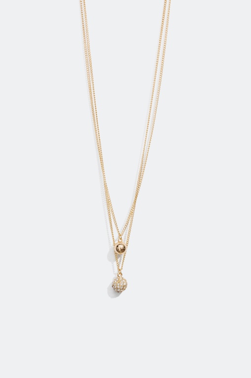 Double necklace with beads
