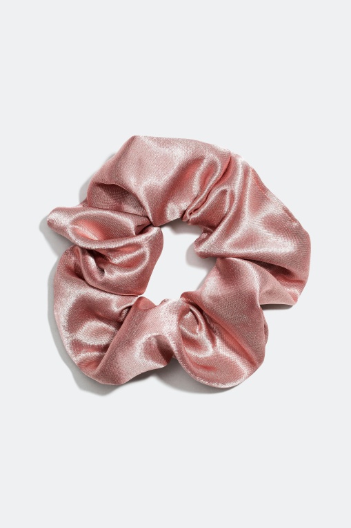 Shiny hair tie