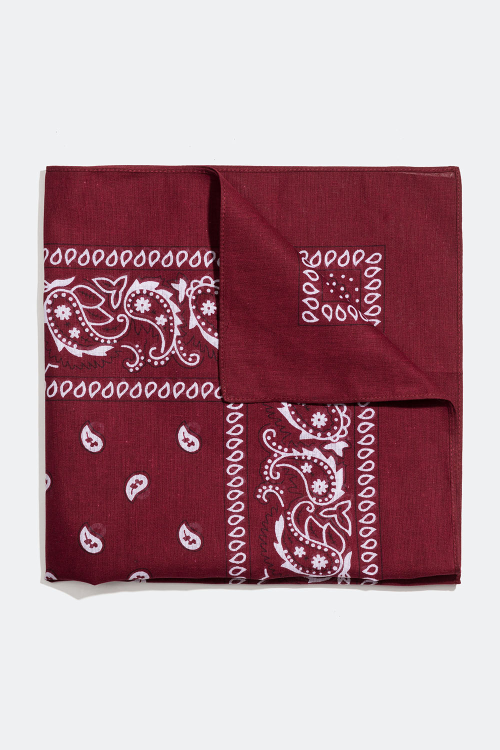 Tummanpunainen huivi, jossa paisley-kuvio