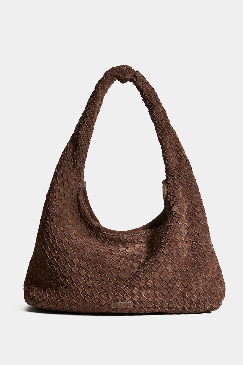 Ruskea mokkalaukku, jossa punottu pinta