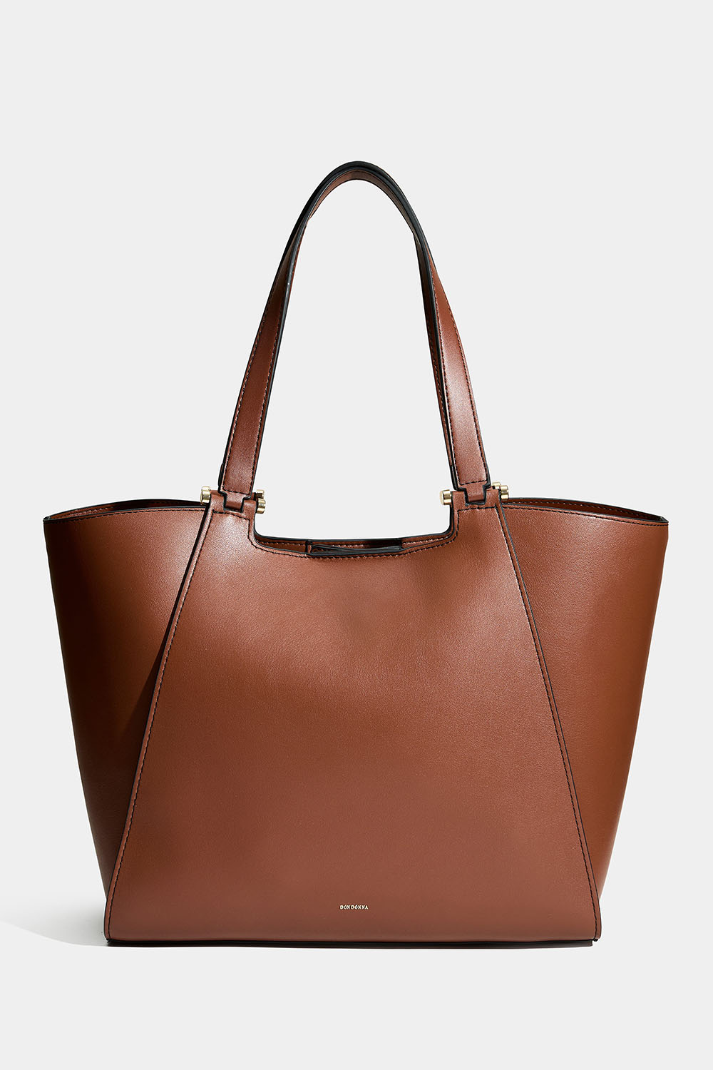 Ruskea laukku kaksinkertaisella olkahihnalla