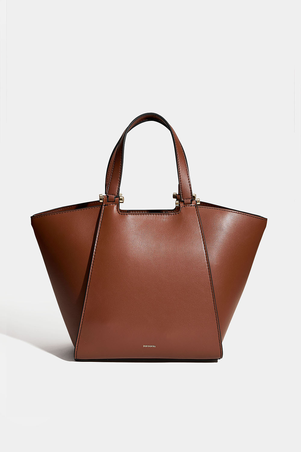 Pieni ruskea laukku, jossa on kaksinkertainen olkahihna