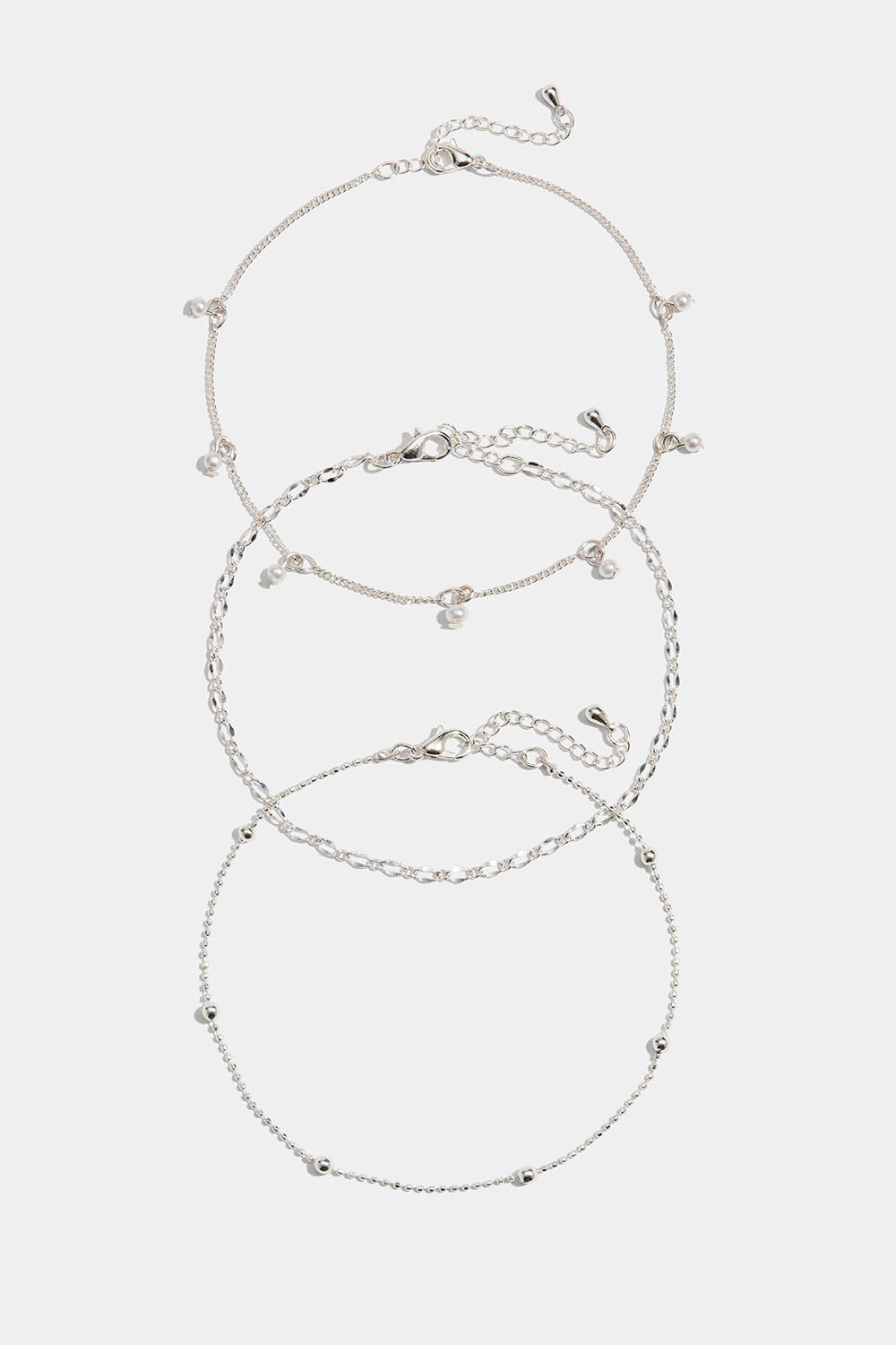 Nilkkaketjut, joissa on koristeellisia ketjuja, 3 kpl