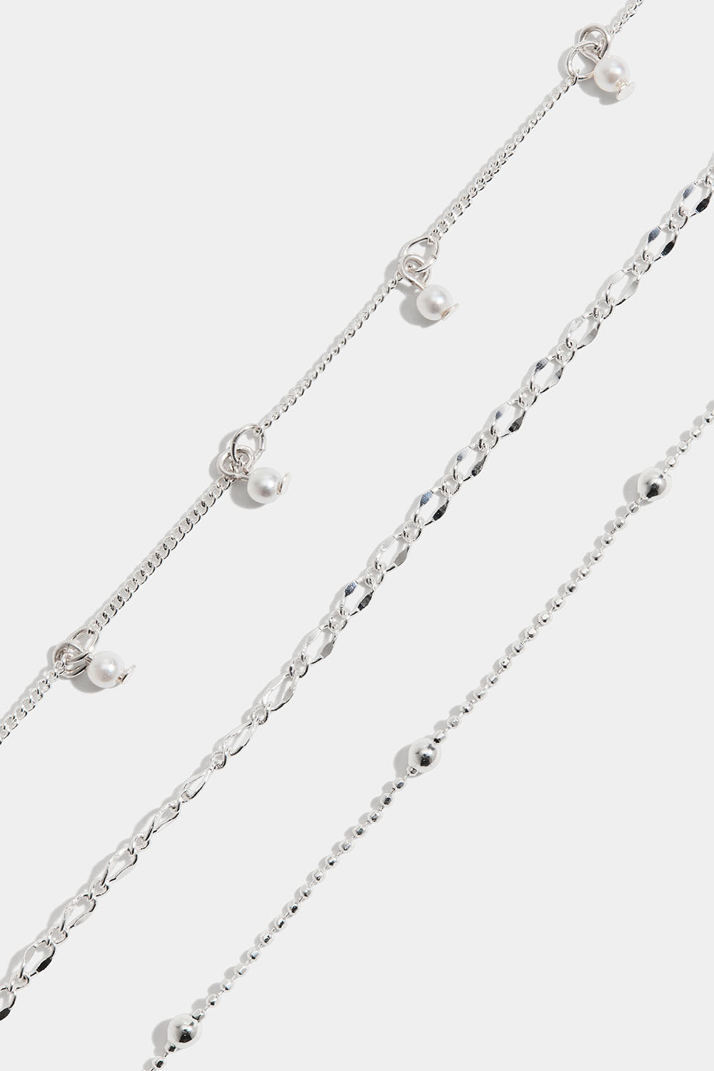 Nilkkaketjut, joissa on koristeellisia ketjuja, 3 kpl