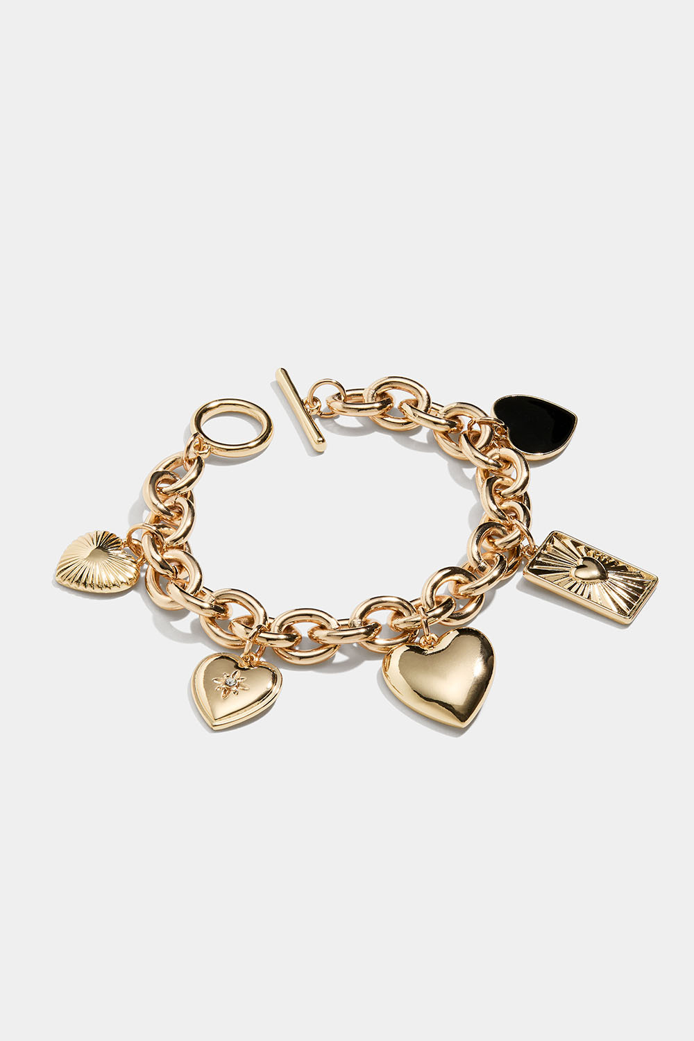 Ketjurannekoru sydänriipuksilla kulta/musta