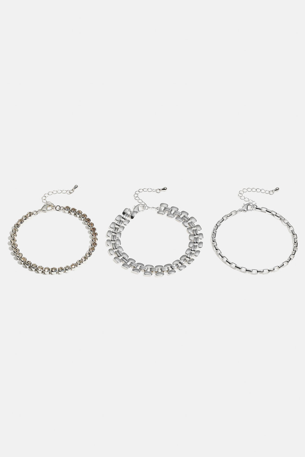 Ranneketju, jossa strasseja, 3 kpl