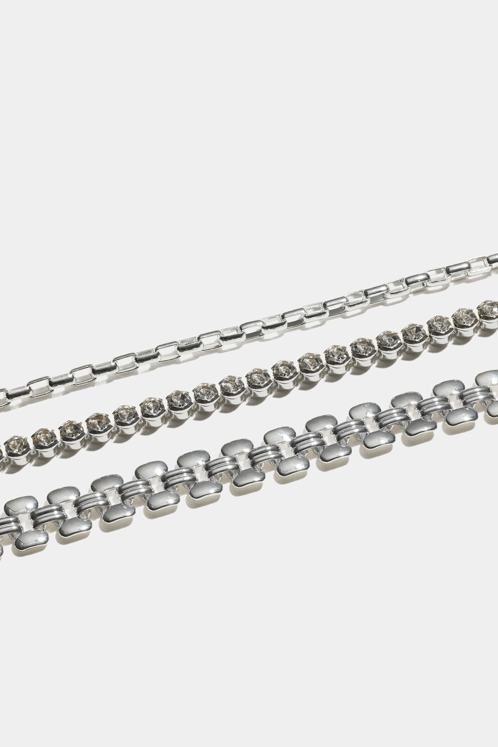 Ranneketju, jossa strasseja, 3 kpl