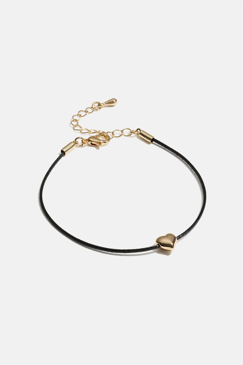 Rannekoru, jossa sydän ja musta nauha