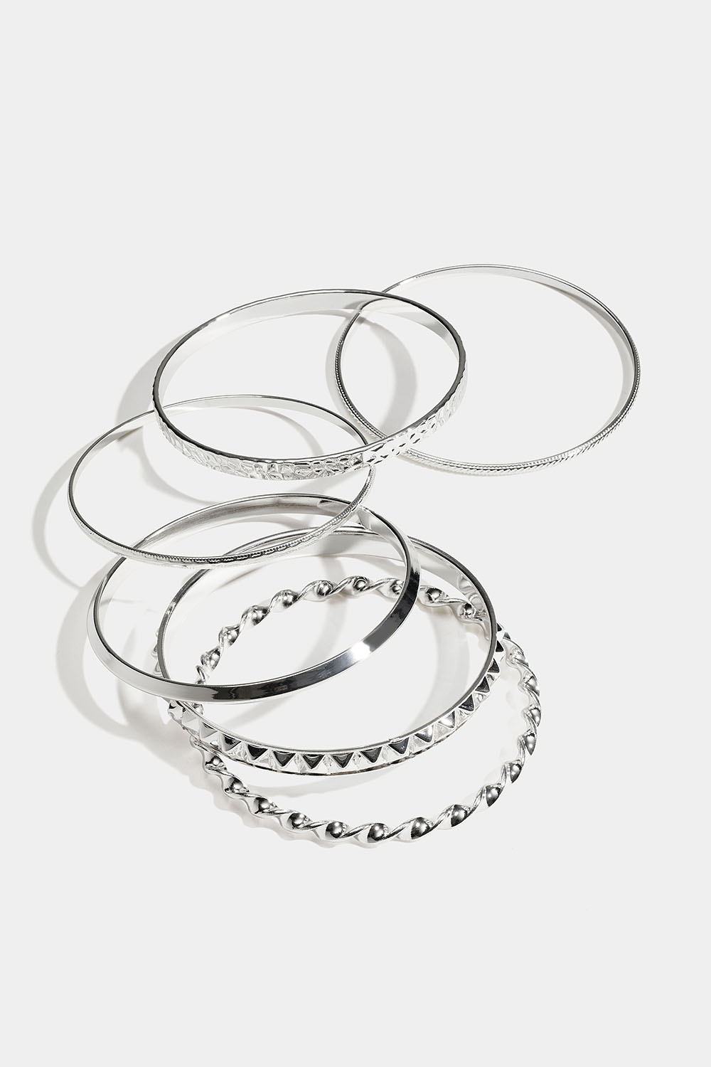 Erilaisia rannerenkaita, 6 kpl