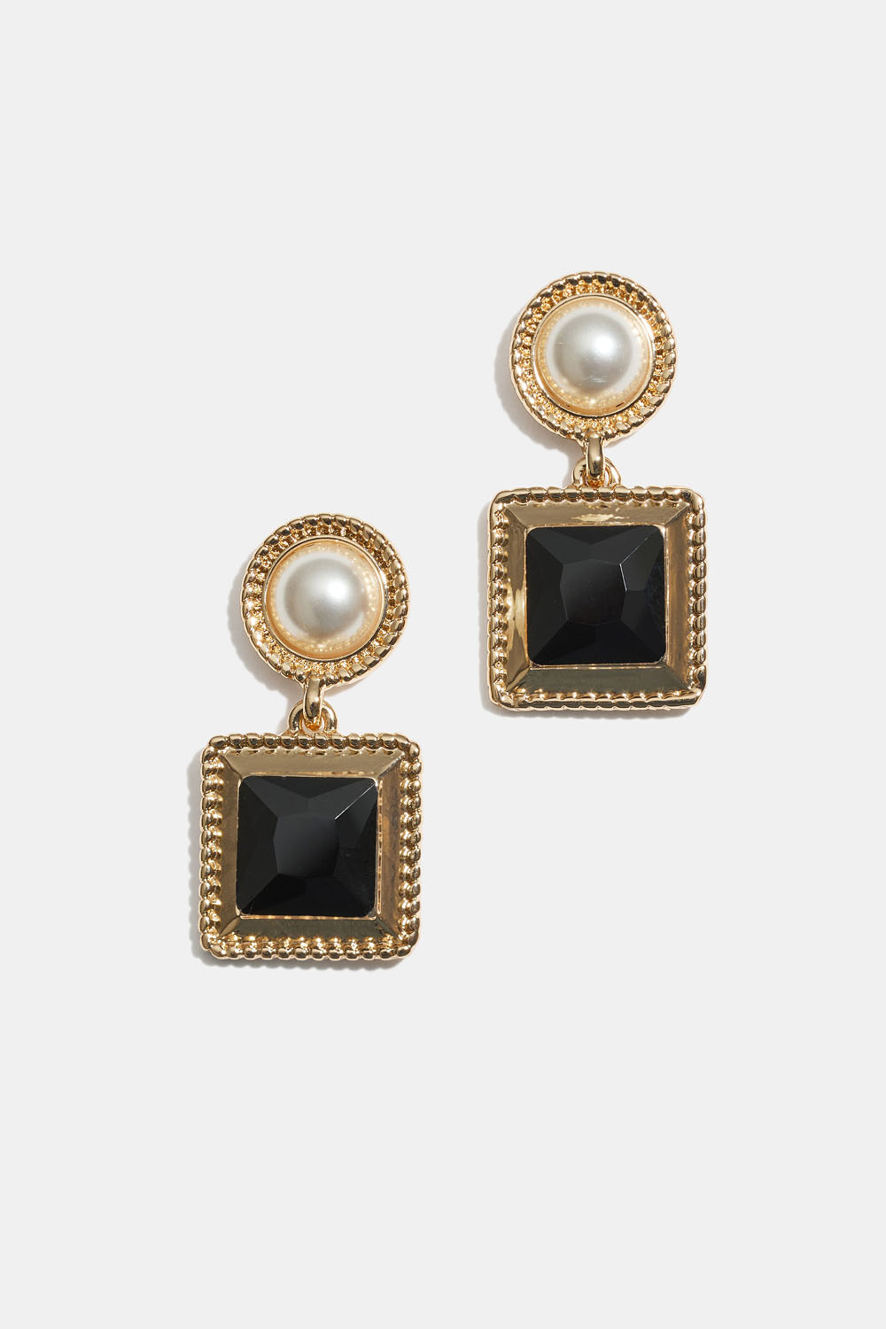 Korvakorut, joissa helmiä ja musta kivi