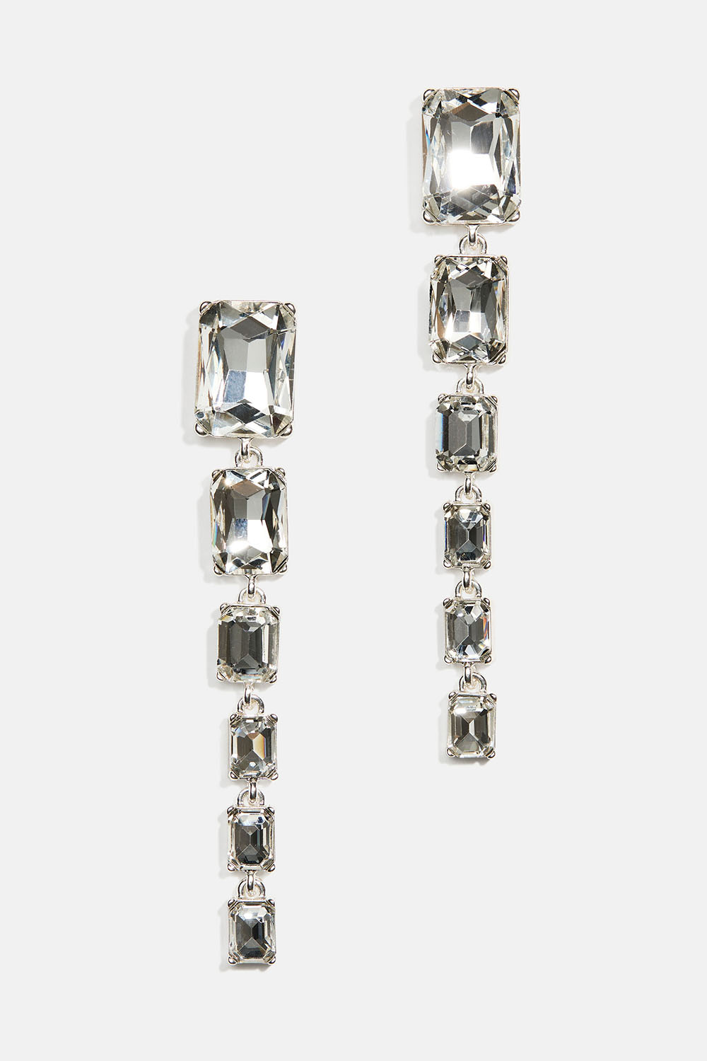 Korvakorut, joissa on suorakulmion muotoisia lasikiviä