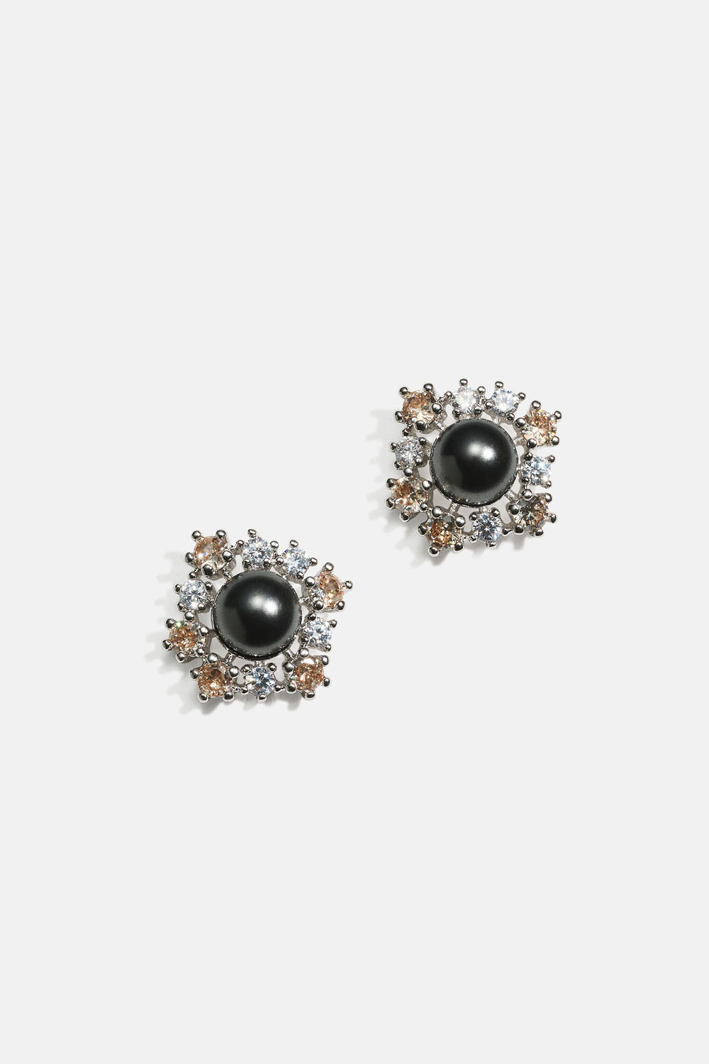 New Emily earrings - Jet Pearl