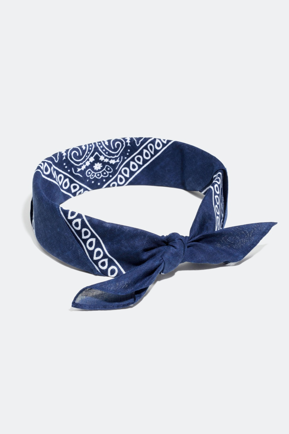 Kuviollinen huivi, bandana