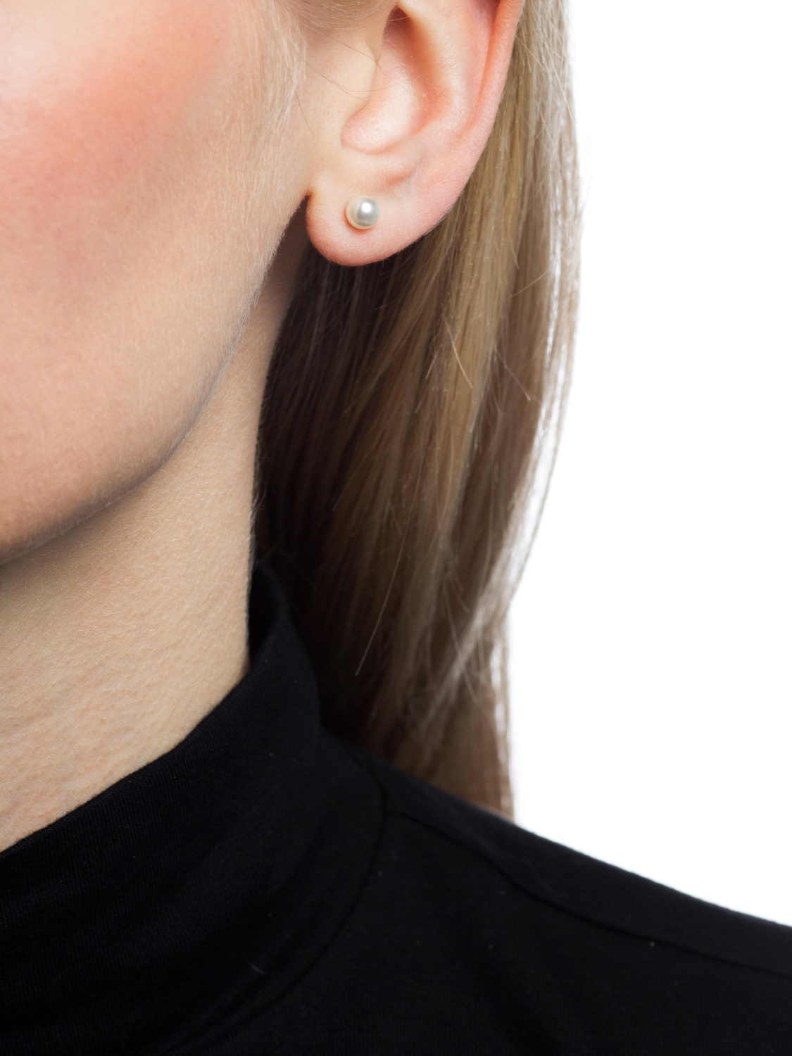 Pienet korvakorut muovisilla helmillä, 3 paria