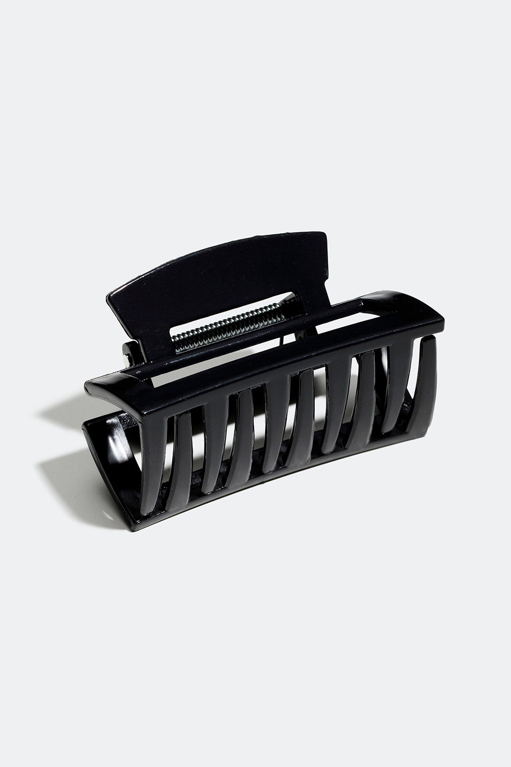 Musta suorakulmainen hiusklipsi