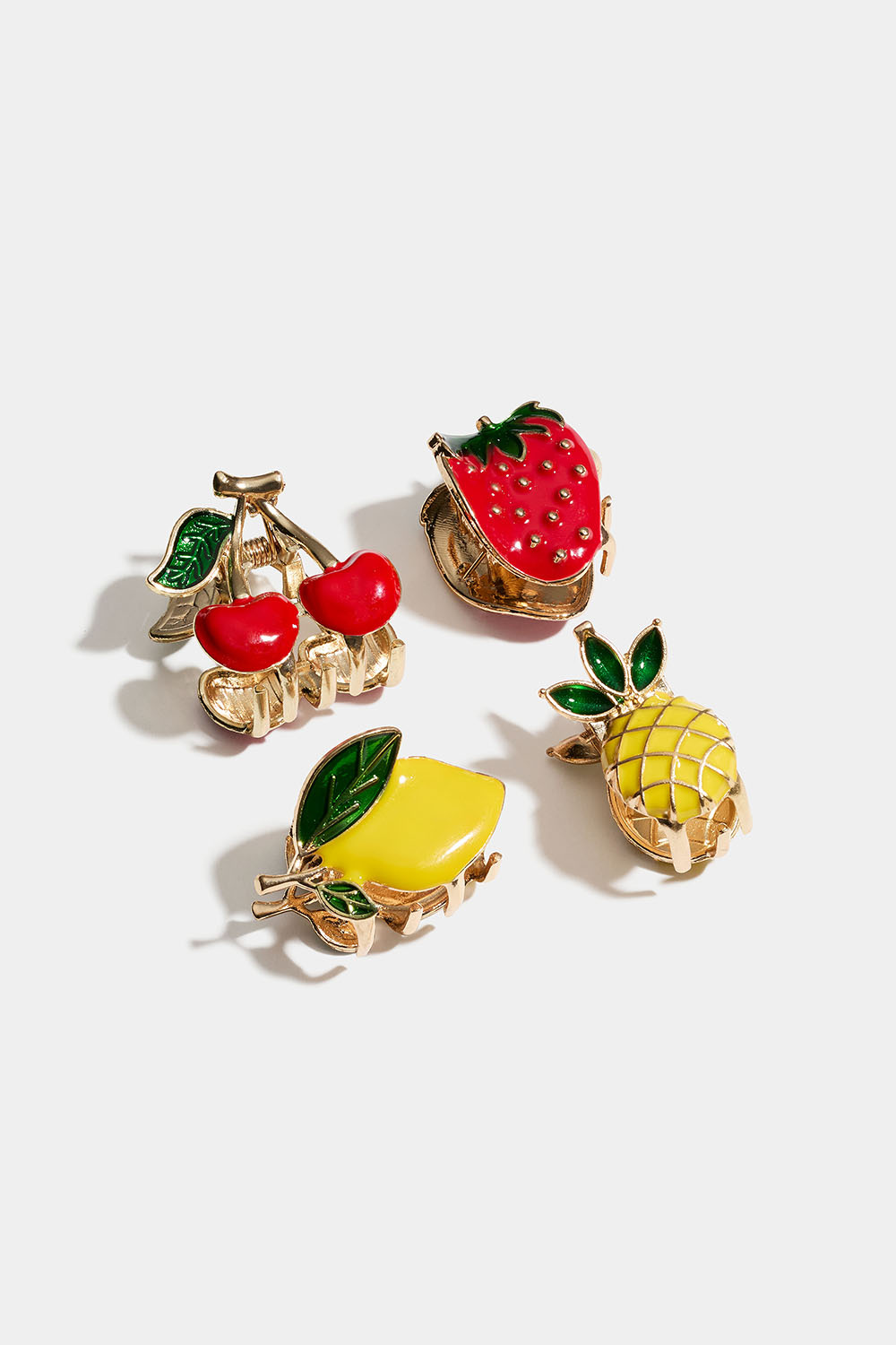 Hiusklipsit, joissa kirsikka, mansikka, sitruuna ja ananas, 4 kpl