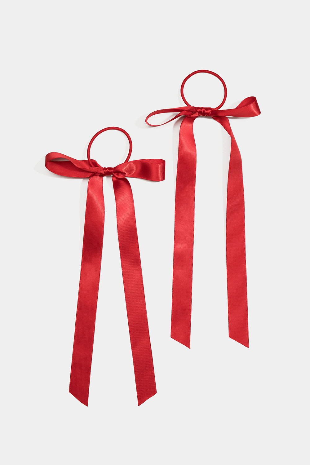 Hiuslenkit punaisilla ruseteilla, 2 kpl