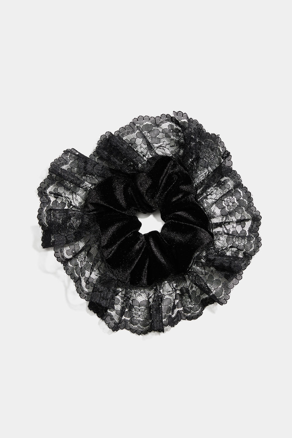 Hiusdonitsi samettia ja pitsiä