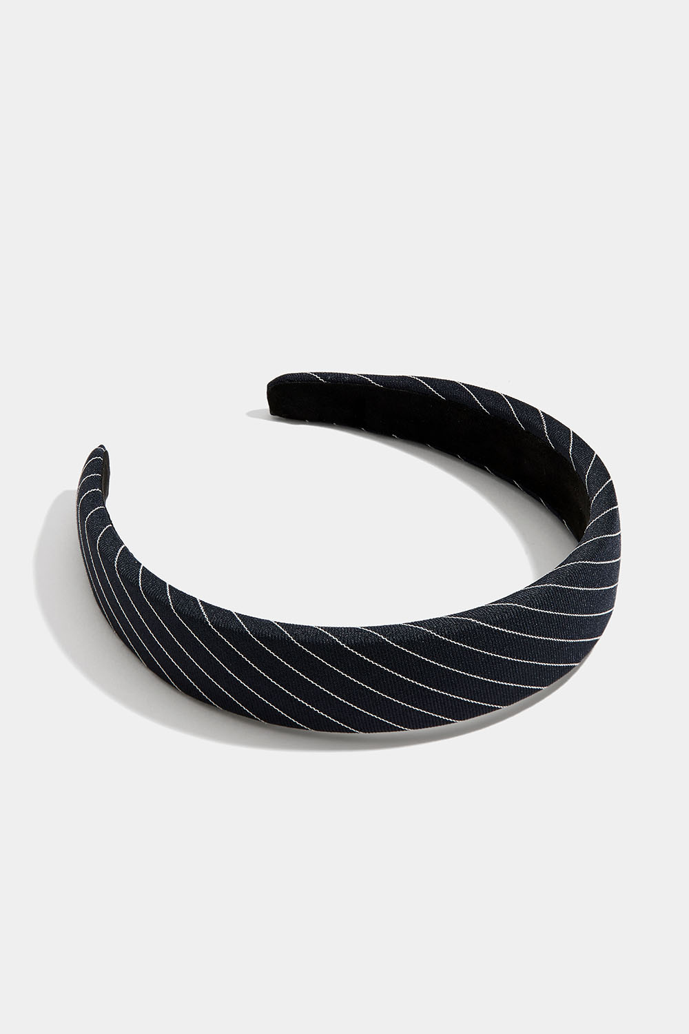 Raidallinen pehmustettu hiuspanta