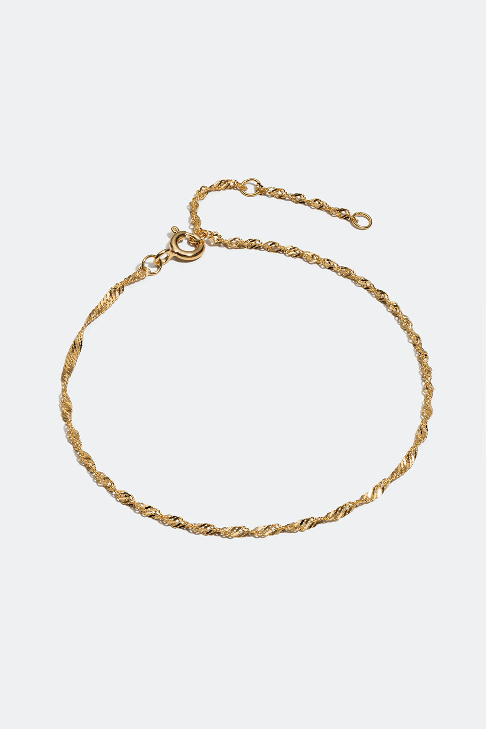 Kierretty rannekoru 18k kullattua hopeaa